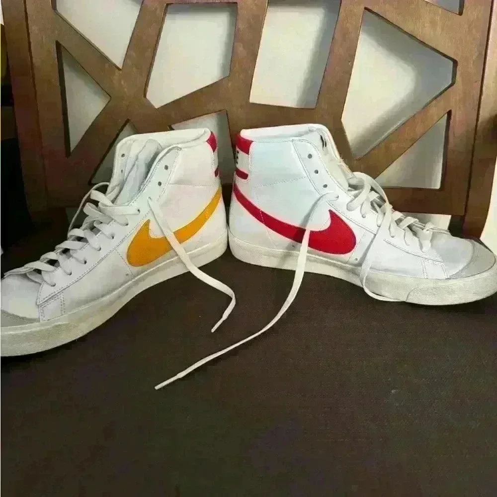 Nike Blazers | Size 10| Red,yellow,green,purple used like a new - Picture 2 of 10